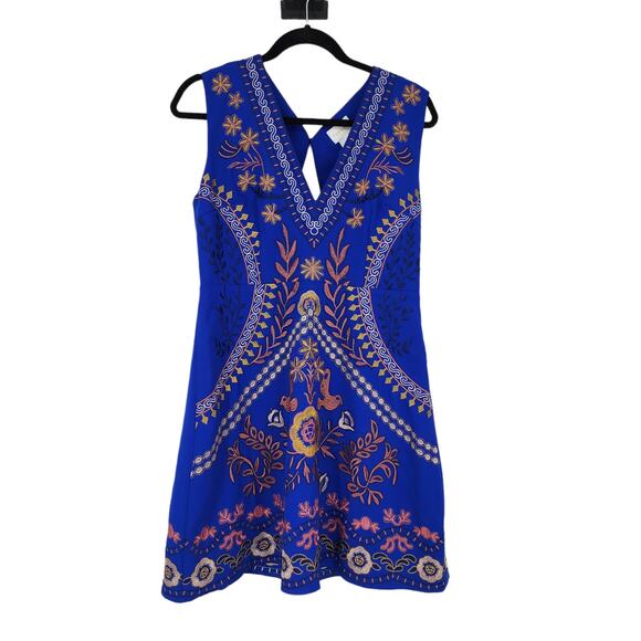 Foxiedox Artemesia Blue Cutout Back Embroidered Mini Dress Size Large - Picture 2 of 7
